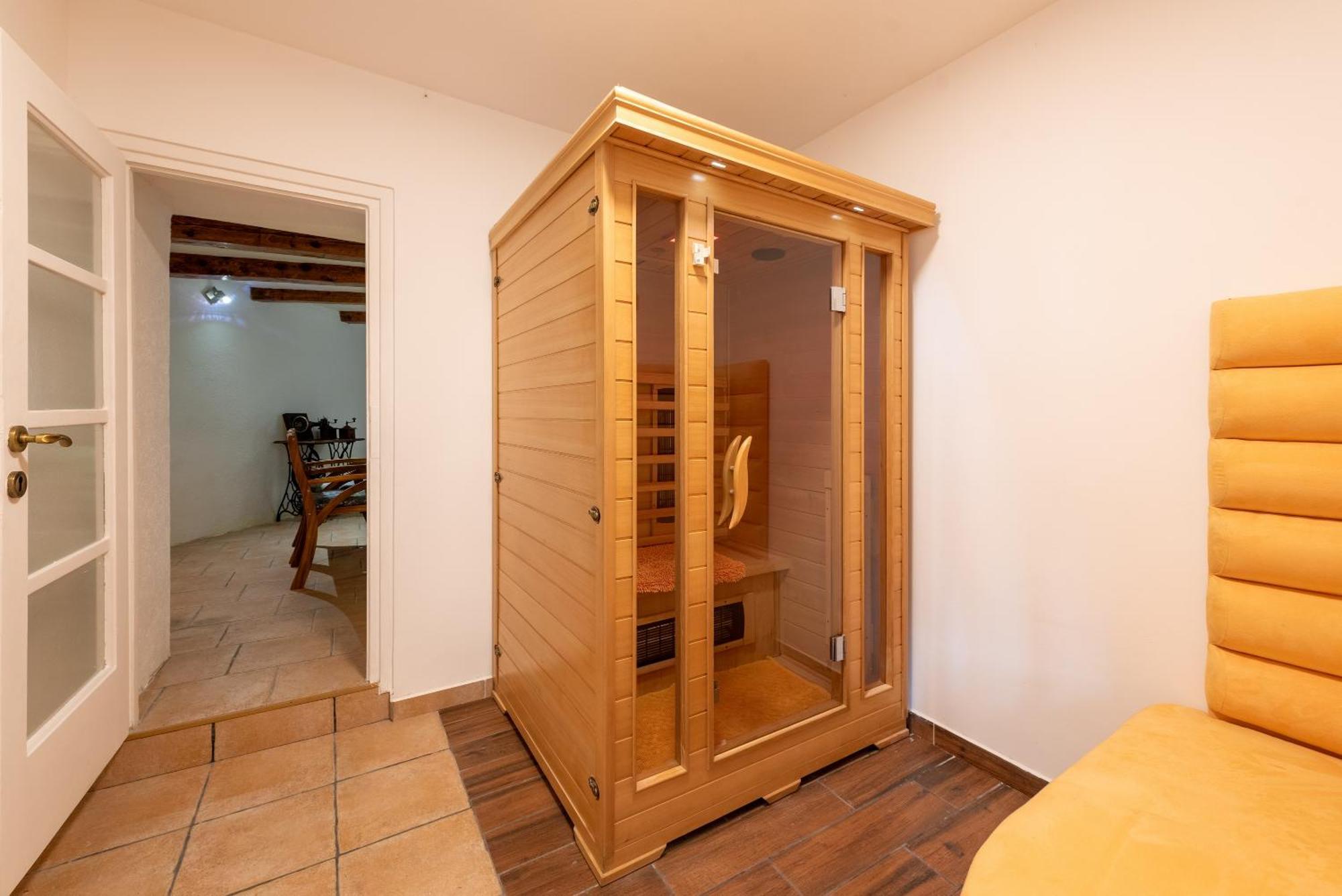 Garden Villa Hreljin ภายนอก รูปภาพ