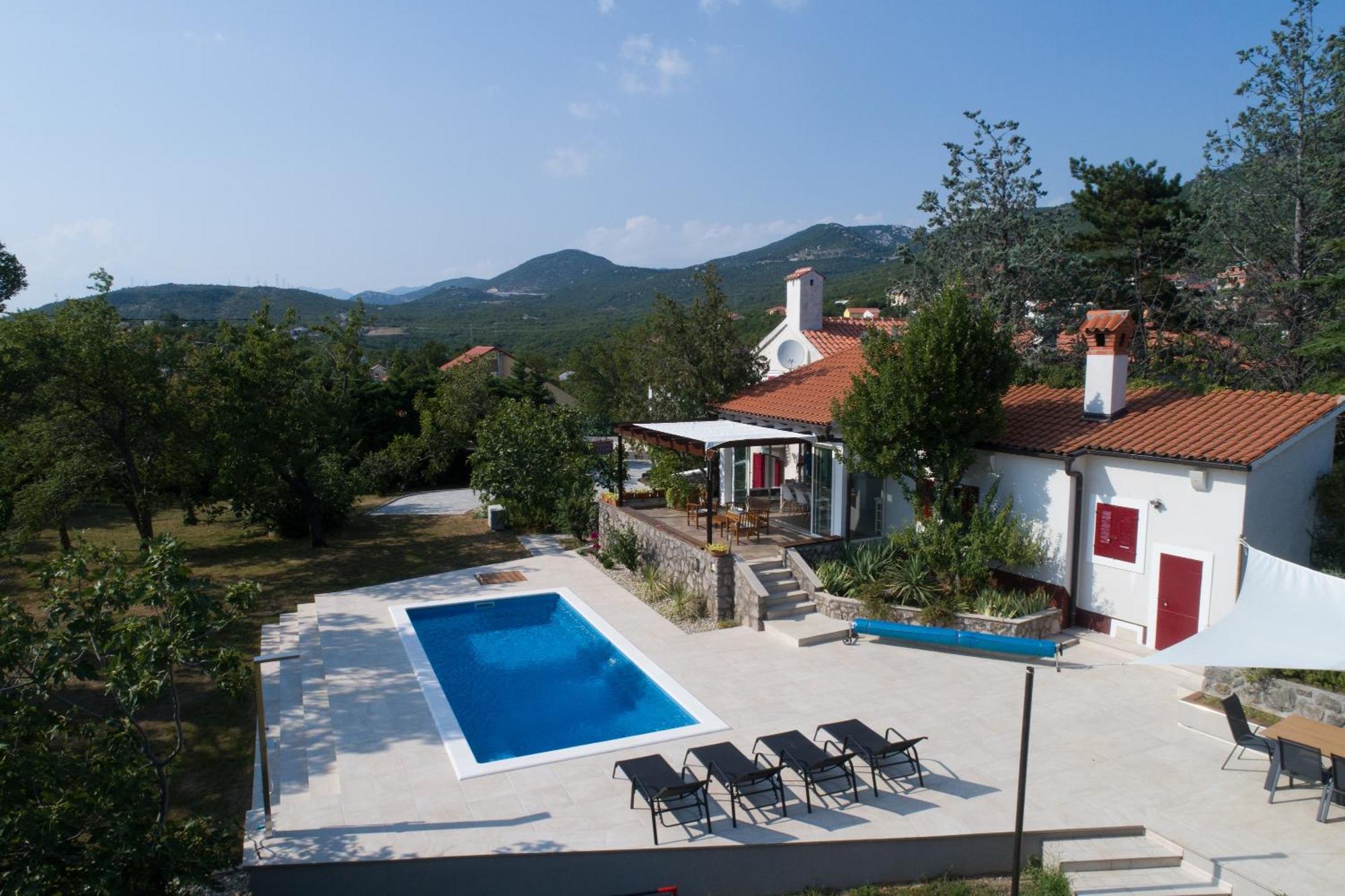 Garden Villa Hreljin ภายนอก รูปภาพ