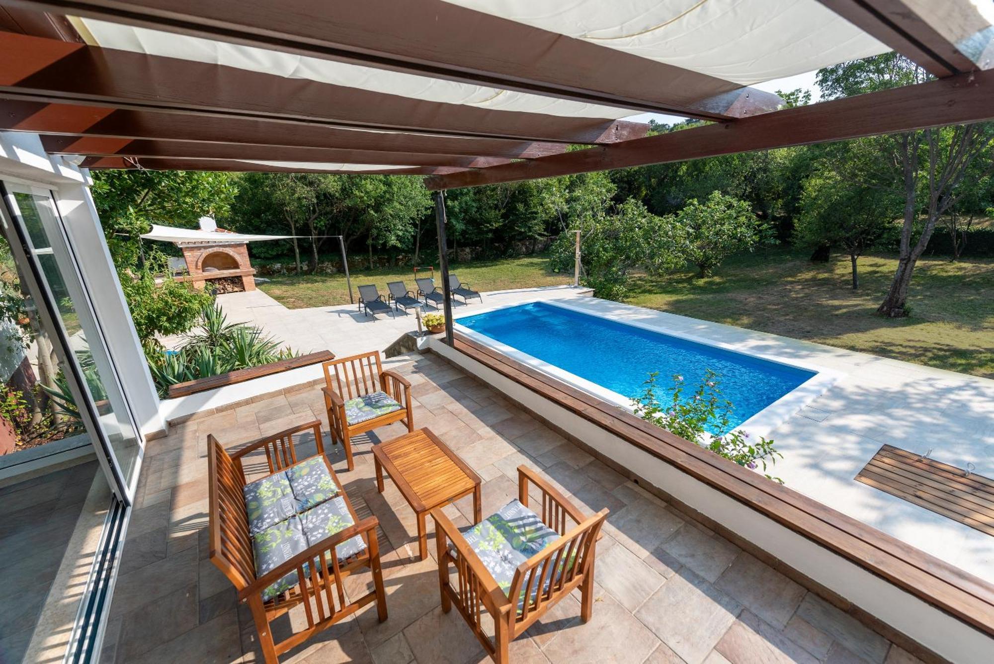 Garden Villa Hreljin ภายนอก รูปภาพ